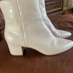 White Dolce Vita boots